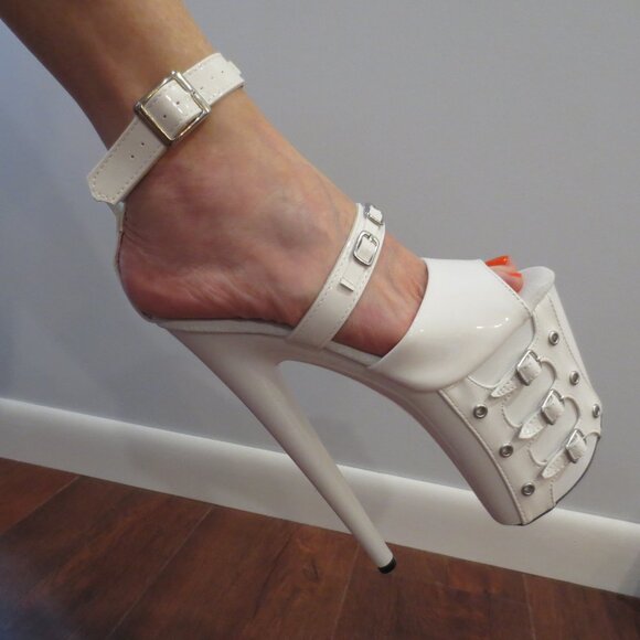 NNB White Platform Buckle Design High Heel Sandals - Picture 6 of 8
